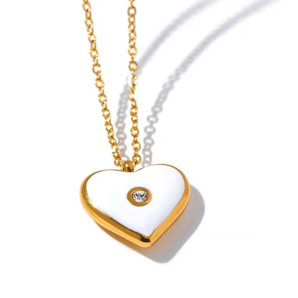 ◾️18K Gold Plated White Enamel Heart Pendant Necklace - Picture 1 of 10